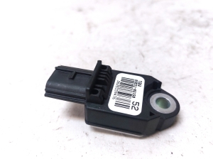 TOYOTA Avensis T27 (2008–2019) Airbagsensor 8983102150 - 2