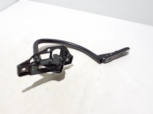 Mercedes Benz C-Class 206 (2021–2026) Trunk lid hinge A2067502100 - 3