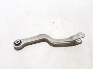 Mercedes Benz C-Class 206 (2021–2026) Tagumine õõtshoob A2063520500 - 2