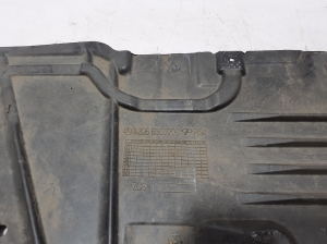 Mercedes Benz C-Class 206 (2021–2026) Põhjakaitse A2066807205 - 4