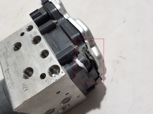 Mercedes Benz C-Class 206 (2021–2026) ABS plokk A2239003737 - 3