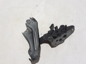 Mercedes Benz C-Class 206 (2021–2026) Kapoti hing A2068803801 - 4