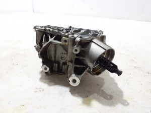 Mercedes Benz C-Class 206 (2021–2026) Õlifiltri korpus A2541802400 - 4