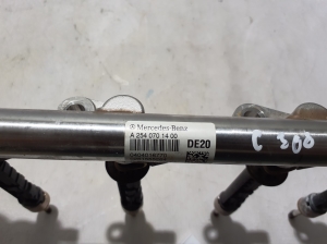 Mercedes Benz C-Class 206 (2021–2026) Kõrgsurve kütusetoru A2540701400 - 4