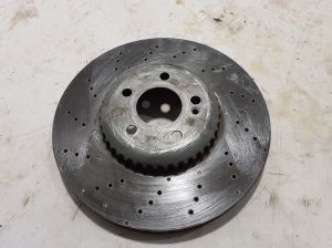 Mercedes Benz C-Class 206 (2021–2026) Eesmine piduriketas A2234210000 - 2