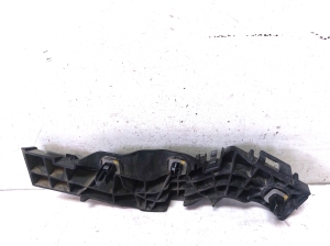 Rear bumper bracket - 5257805050