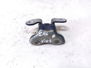 Rear side door upper hinge