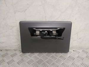 Tesla Model Y Y (2020–2026) Screen 165932800A - 2