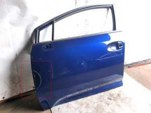 TOYOTA Avensis T27 (2008–2019) Priekšējās durvis - 3