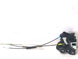 TOYOTA Avensis T27 (2008–2019) Front door lock A084219 - 4
