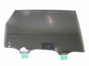 Tagumise külgukse klaas - 4M0845026B