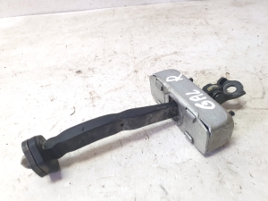 TOYOTA Avensis T27 (2008–2019) Rear side door opening limiter - 3
