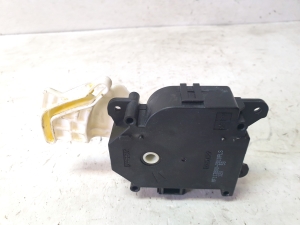 Stellmotor Heizungsklappe - 1138002810