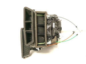 Dacia Duster (2017–2024) Heater and its parts 272704189R - 5