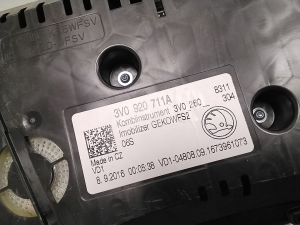 Skoda Superb (2015–2026) Instrument cluster 3V0920711A - 2