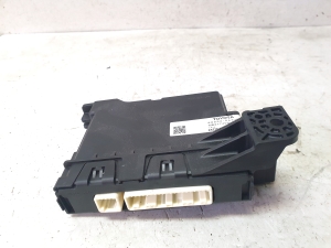 Control unit - 8865005310
