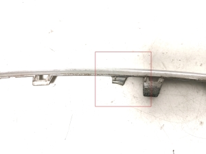 Volkswagen Tiguan (2007–2016) Priekšējās restes hroma apdare 5N0853767H - 2
