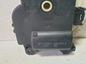 TOYOTA Avensis T27 (2008–2019) Salongi soojenduse klapi mootor 1138002800 - 4