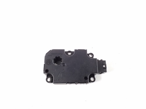 Mercedes Benz A-Class 177 (2018–2026) Heater flap actuator A0999063502 - 2