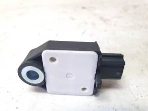 TOYOTA Avensis T27 (2008–2019) Airbag sensor 8983105050 - 3