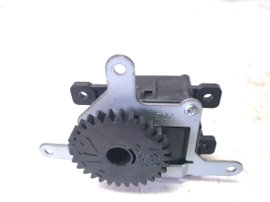 TOYOTA Avensis T27 (2008–2019) Salongi soojenduse klapi mootor 0638002160 - 2