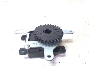 TOYOTA Avensis T27 (2008–2019) Salongi soojenduse klapi mootor 0638002160 - 4