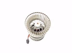 BMW X3 E83 (2003–2010) Salongi puhuri mootor 3453729 - 3