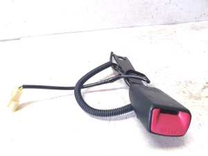 TOYOTA Avensis T27 (2008–2019) Sicherheitsgurtschloss vorne E034501 - 2