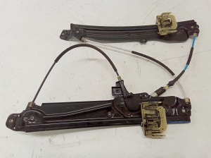 BMW 5 SERIES F10 (2010–2017) Priekšējo durvju logu pacēlājs 71821319 - 2