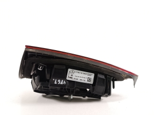 Mercedes Benz A-Class 177 (2018–2026) Tagatuli tagaluugil A1779061700 - 3