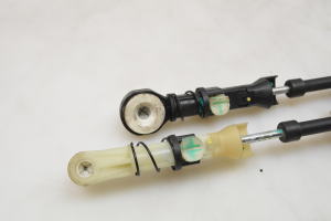 Opel Mokka (2012–2020) Gear shift cable 55596764 - 5