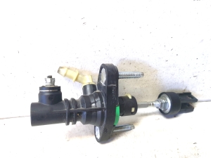 TOYOTA Avensis T27 (2008–2019) Siduri peasilinder 3142002031D - 4