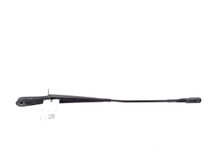 Mercedes Benz A-Class 177 (2018–2026) Windshield wiper arm A1778200900 - 2