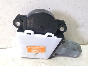 TOYOTA Avensis T27 (2008–2019) Schiebedachmotor 6326020130