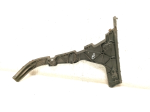 AUDI Q5 (2008–2017) Rear bumper bracket 8R0807454 - 2