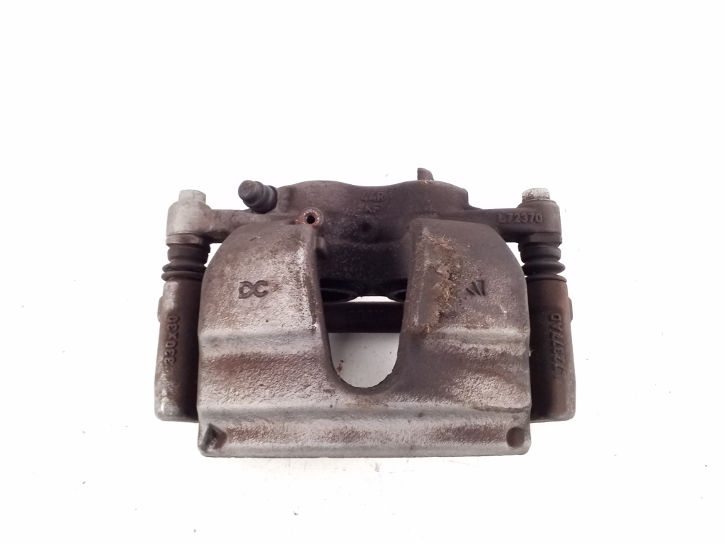 Mercedes Benz A-Class 177 (2018–2026) Eesmine pidurisadul A2474214400 Mercedes Benz A-Class 177 (2018–2026) Eesmine pidurisadul A2474214400
