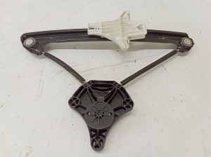 Volkswagen Golf VII (2012–2026) Rear side door window regulator 5G4839462 - 3