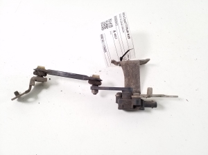 Mercedes Benz A-Class 177 (2018–2026) Sensor an der Hinterradnabe A0009059413 - 3