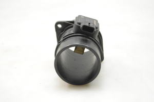 NISSAN Qashqai (2013–2021) Luftmassenmesser 8200682558 - 3