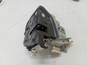AUDI A6 C6 (2004–2011) Front door lock 4F2837015D - 2