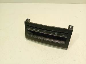Mercedes Benz E-Class W207 (2009–2017) Heater control panel A2129002814 - 2