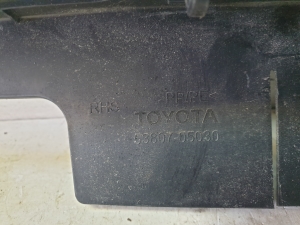 TOYOTA Avensis T27 (2008–2019) Sonstiges Teil des vorderen Kotflügels 5380705030 - 3