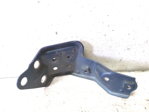 TOYOTA Avensis T27 (2008–2019) Front fender bracket - 3