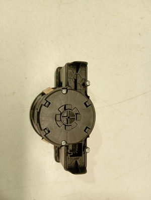 Mercedes Benz E-Class W207 (2009–2017) Headlight switch A2129050551 - 4