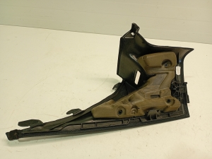 Mercedes Benz E-Class W207 (2009–2017) Tagumise toe sisekujundus A2076902925 - 3