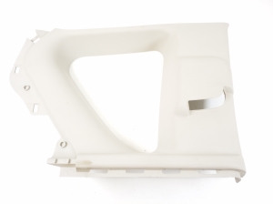   Interior trim of the rear strut  - YF71TRMAC 