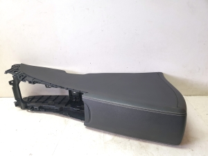 TOYOTA Avensis T27 (2008–2019) Center console 5891105100 - 4