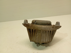   Engine mount  - A2122404217 