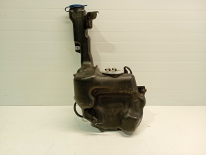 Front washer fluid reservoir - A2048602360
