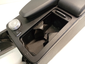 Mercedes Benz E-Class W207 (2009–2017) Center console A2046800150 - 2